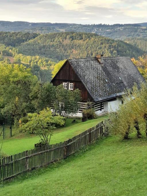 Zlaty V Soukromi Mala Skala Cesky Raj *